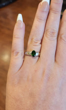 Load image into Gallery viewer, Sterling silver oval chrome diopside ring