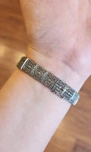 Load image into Gallery viewer, Sterling silver emerald filigree Art Deco style bracelet