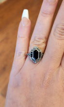 Load image into Gallery viewer, Sterling silver onyx and sapphire vintage style ring