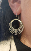 Load image into Gallery viewer, Sterling silver filigree fashion dangle earrings