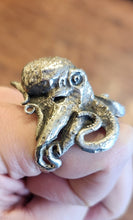Load image into Gallery viewer, Sterling silver mens octopus ring with sapphire