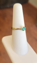 Load image into Gallery viewer, 14k yellow gold emerald ring