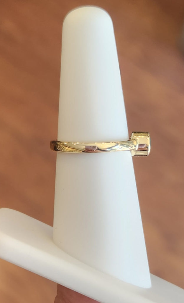 14k yellow gold emerald ring