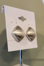 Load image into Gallery viewer, Sterling silver square textured fashion stud earrings