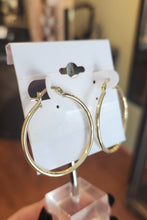 Load image into Gallery viewer, 14k large yellow italian gold hoop earrings