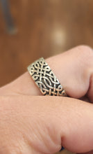 Load image into Gallery viewer, Sterling silver celtic knotwork eternal ring band
