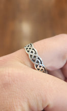 Load image into Gallery viewer, Sterling silver celtic knotwork ring band