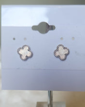 Load image into Gallery viewer, Sterling silver pink clover screwback stud earrings