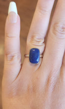 Load image into Gallery viewer, Sterling silver rectangle-shaped lapis ring