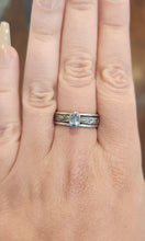Load image into Gallery viewer, Sterling silver aquamarine spinner ring
