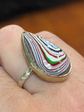 Load image into Gallery viewer, Sterling silver pear-shaped fordite cabochon ring