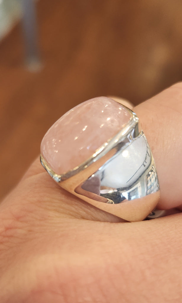 Sterling silver rose quartz statement ring