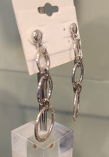 Load image into Gallery viewer, Sterling silver dangled rings earrings