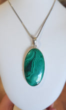 Load image into Gallery viewer, Sterling silver oval malachite statement pendant