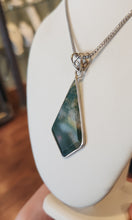 Load image into Gallery viewer, Sterling silver kite-shaped moss agate pendant