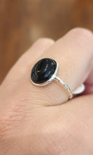 Load image into Gallery viewer, Sterling silver black onyx twisted band ring