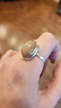 Load image into Gallery viewer, Sterling silver peach moonstone ring
