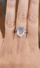 Load image into Gallery viewer, Sterling silver lavender quartz ring