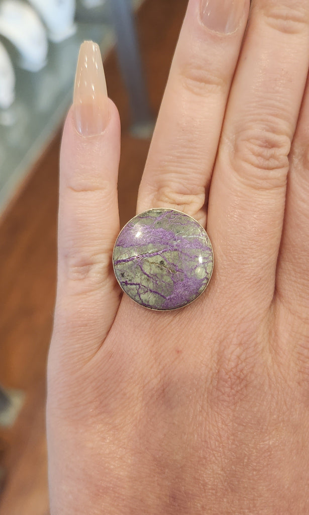 Sterling silver stichtite ring