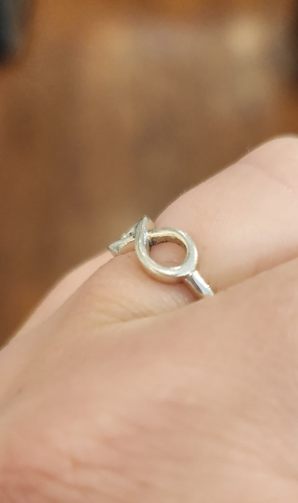 Sterling silver simple infinity ring