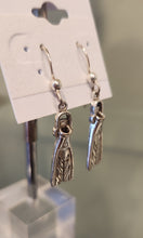 Load image into Gallery viewer, Sterling silver diver fin earrings