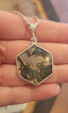 Load image into Gallery viewer, Sterling silver moss agate pendant with swan