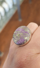 Load image into Gallery viewer, Sterling silver stichtite ring