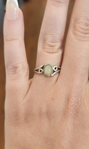 Sterling silver Ethiopian opal fashion ring