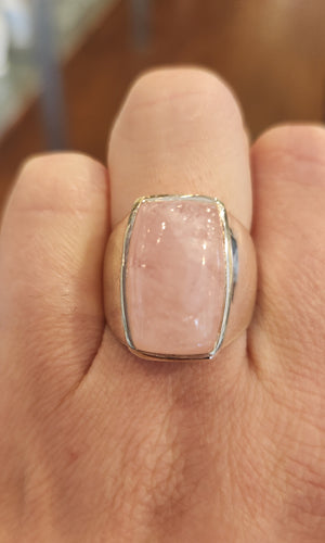 Sterling silver rose quartz statement ring