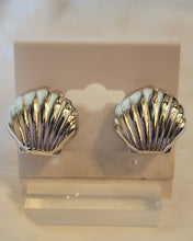 Load image into Gallery viewer, Sterling silver clip-on seashell earrings
