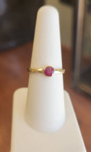 Load image into Gallery viewer, 14k yellow gold ruby ring