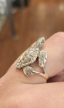 Load image into Gallery viewer, Sterling silver sea turtle ring