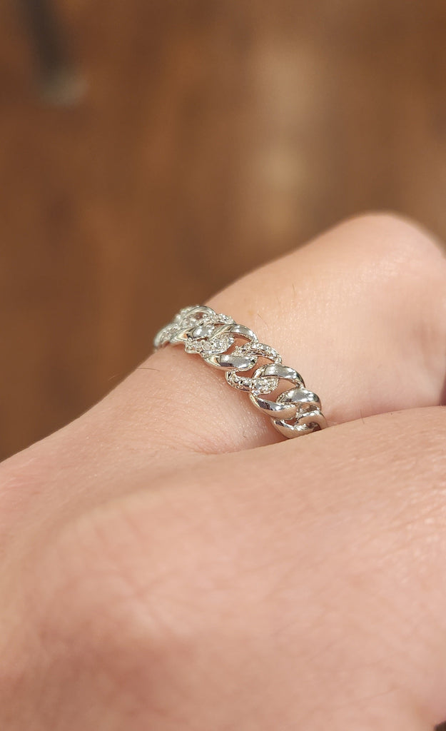 Sterling silver diamond link ring