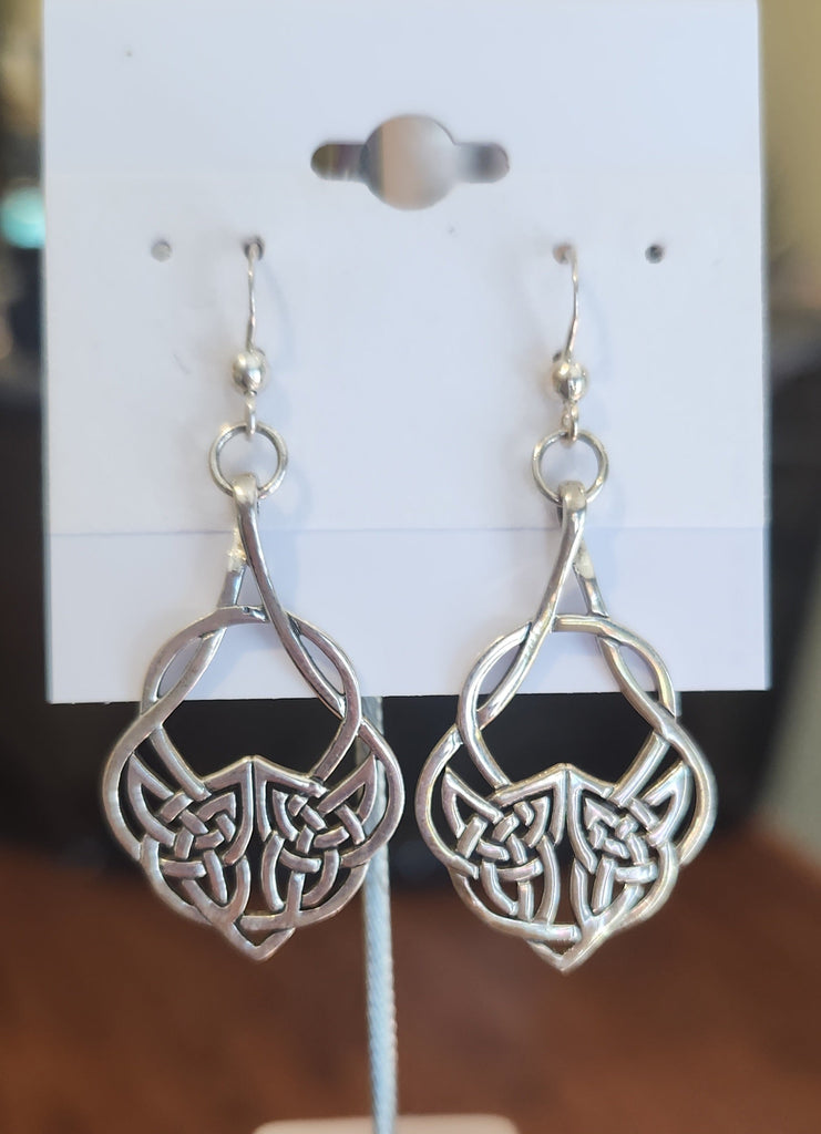 Sterling silver celtic knotwork dangle earrings
